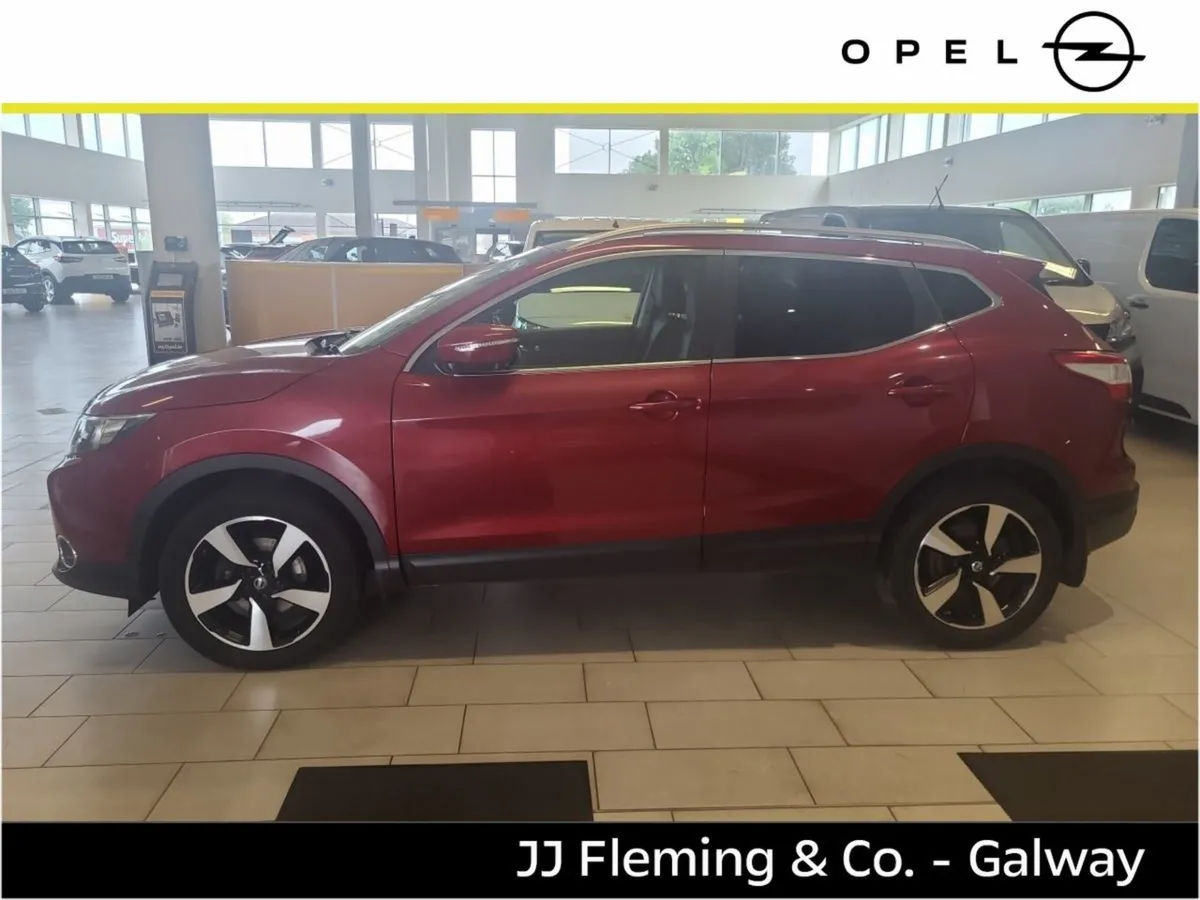 Nissan QASHQAI 1.5 DSL SV Premium - Image 2