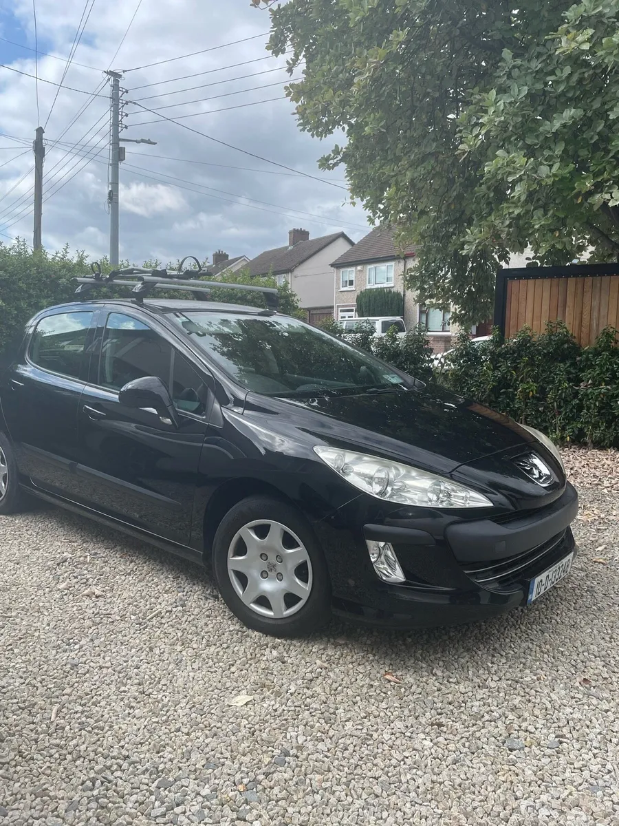 Peugeot 308 - Image 2