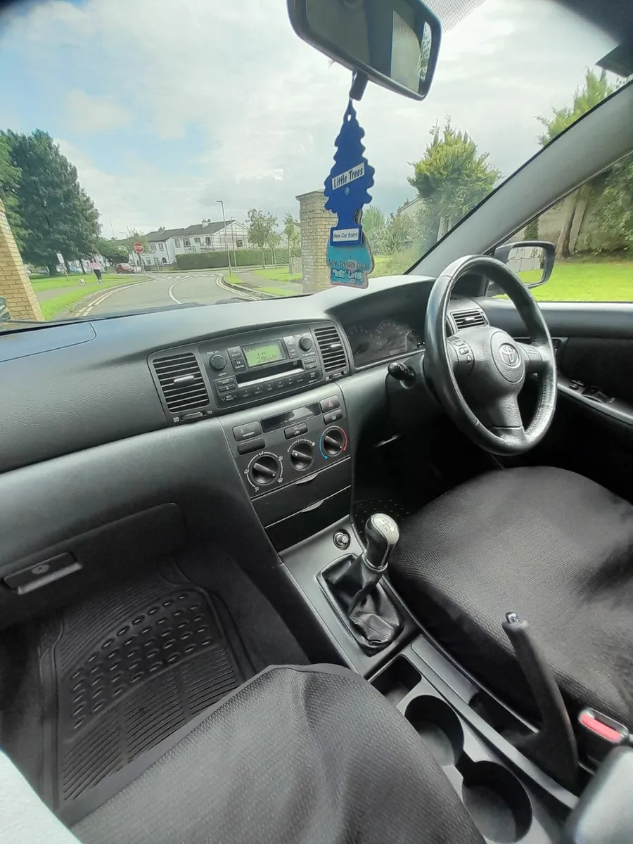 Toyota Corolla 2005 - Image 4