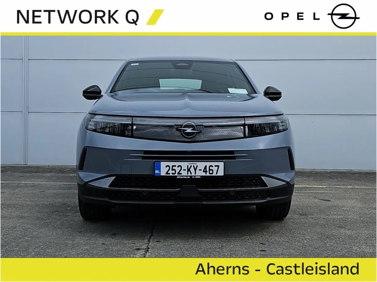 Opel Grandland Elegance Puretech 136 PS Mhev - Image 3