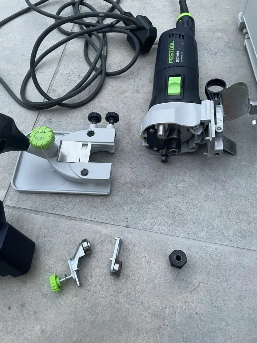 Festool OFK 700 EQ Plus Edge Router 240V - Image 3