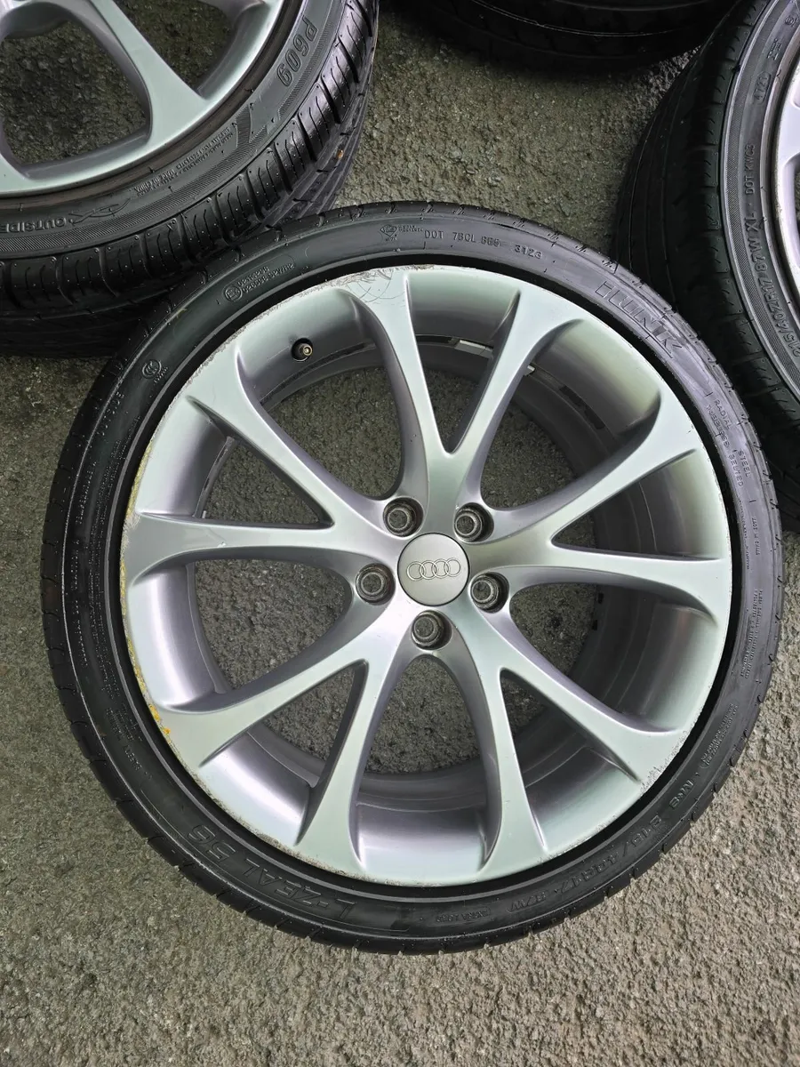 Audi A1 R17 Alloy Wheels - Image 2