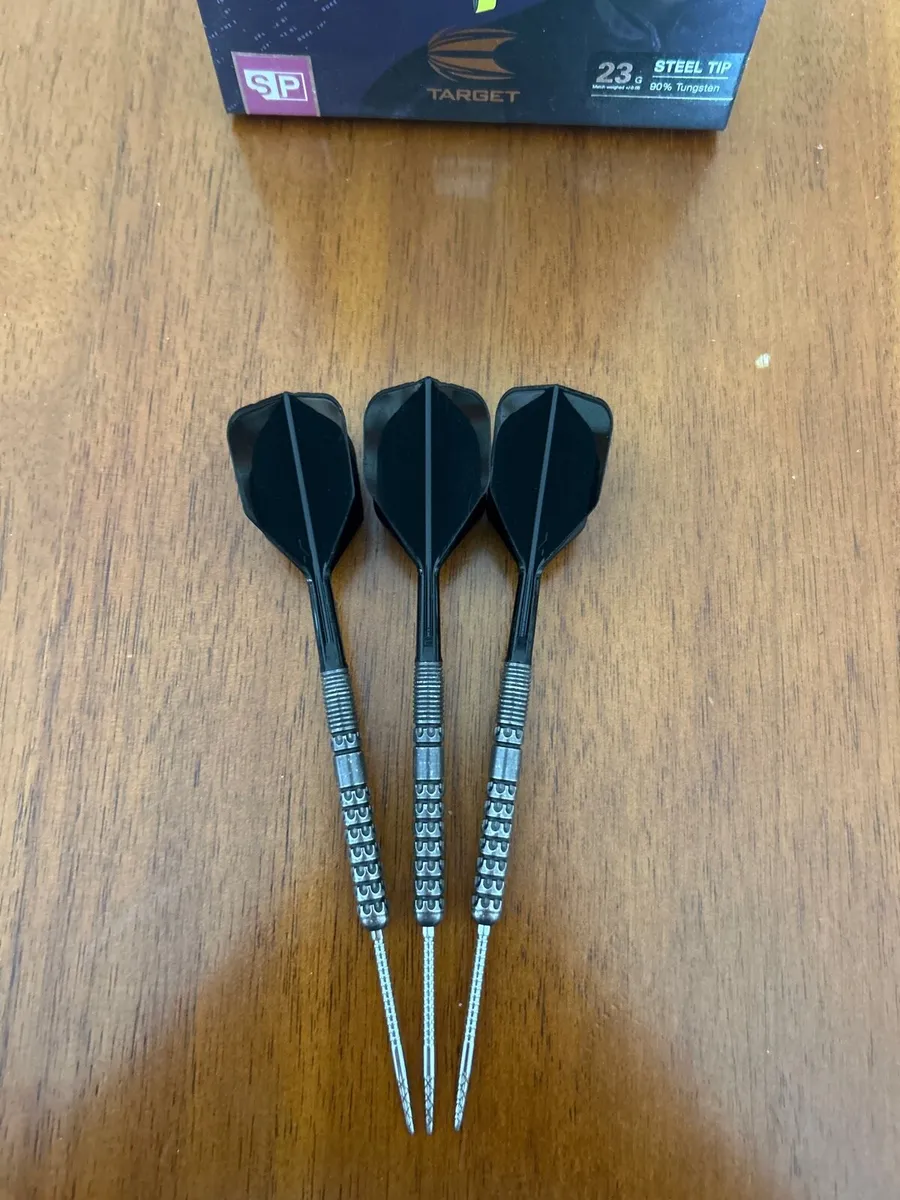 Luke littler black gen 1 darts - Image 2
