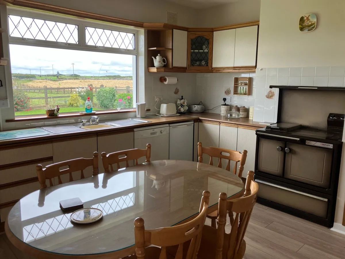 Holiday house to rent - Image 4