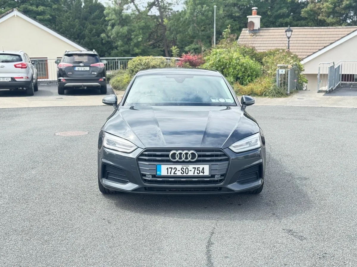 Car - Image 3