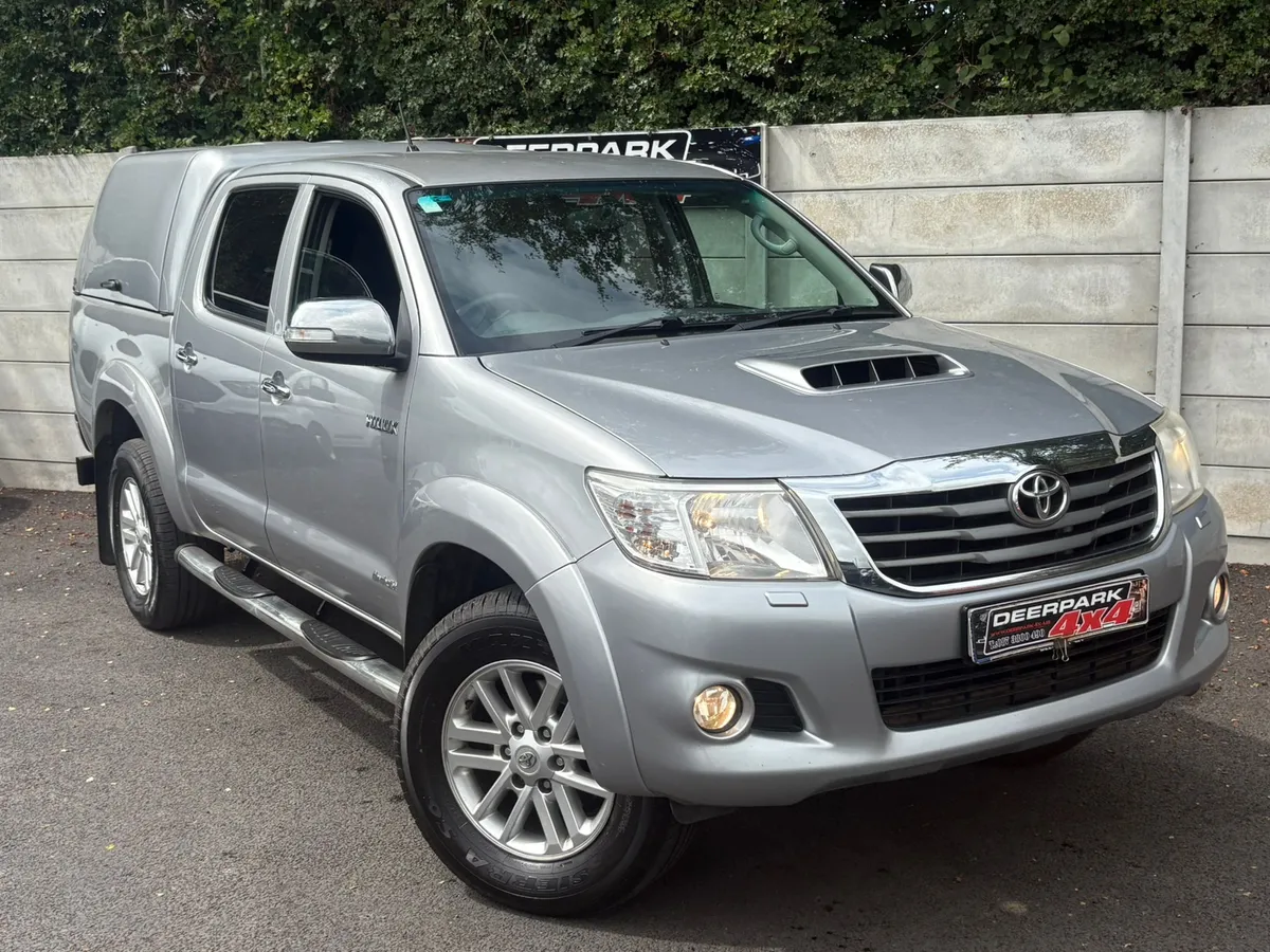 2016 Toyota Hilux Invincible 3.0 D4D Crewcab - Image 1