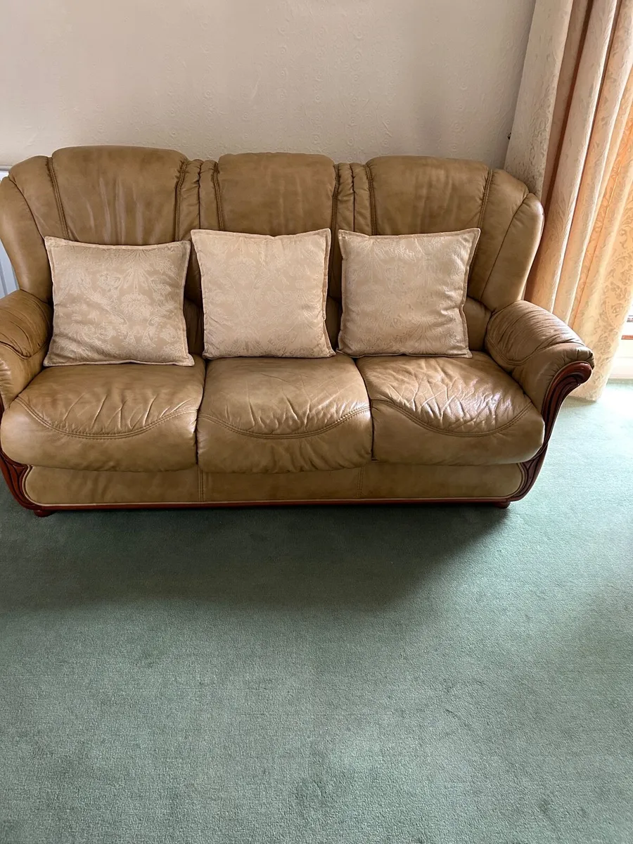 3+2+1+1  Leather Sofas - Image 3