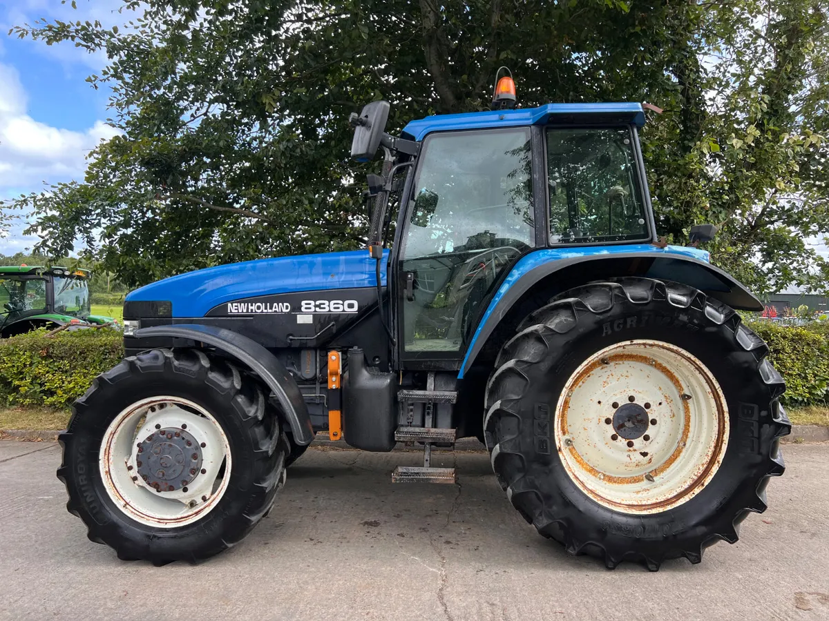 New Holland 8360 - Image 1