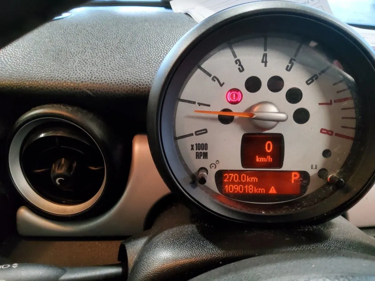 MINI Cooper 1.6 Cooper Auto - Image 4
