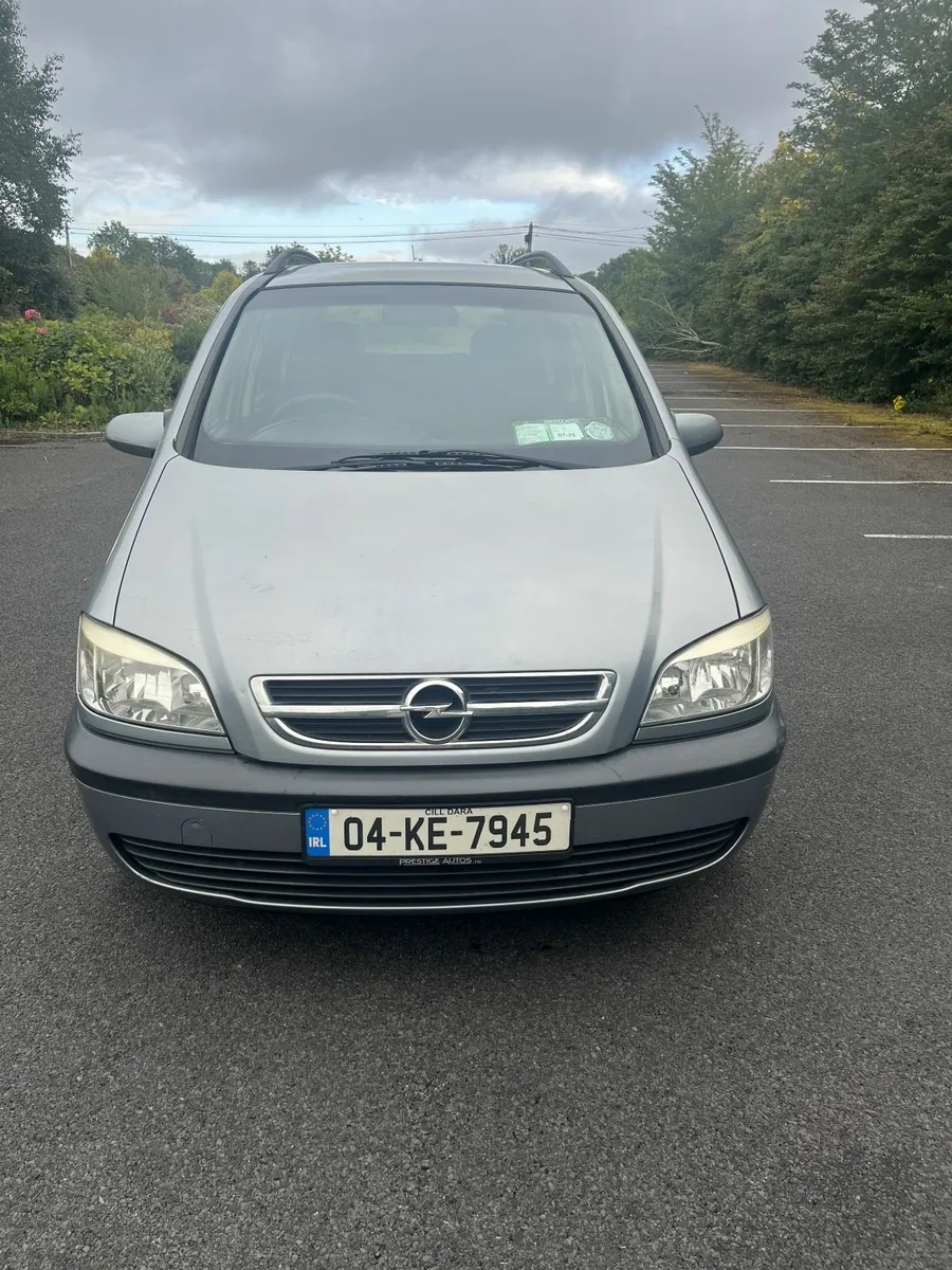 Opel Zafira 2004 - Image 1