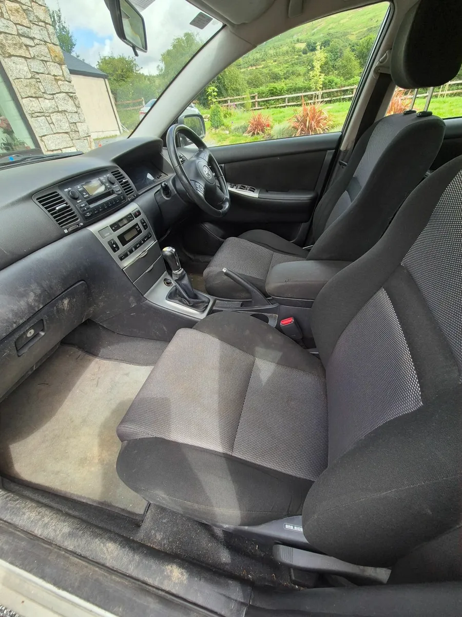 Toyota Corolla 1.4 Luna 2006 - Image 2