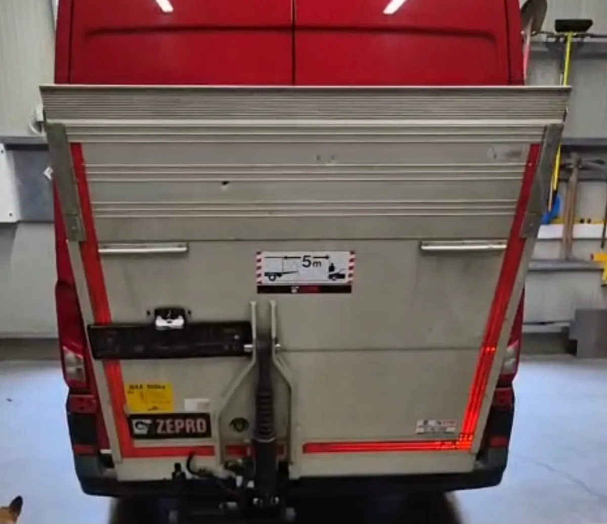 Volkswagan crafter taillift - Image 2