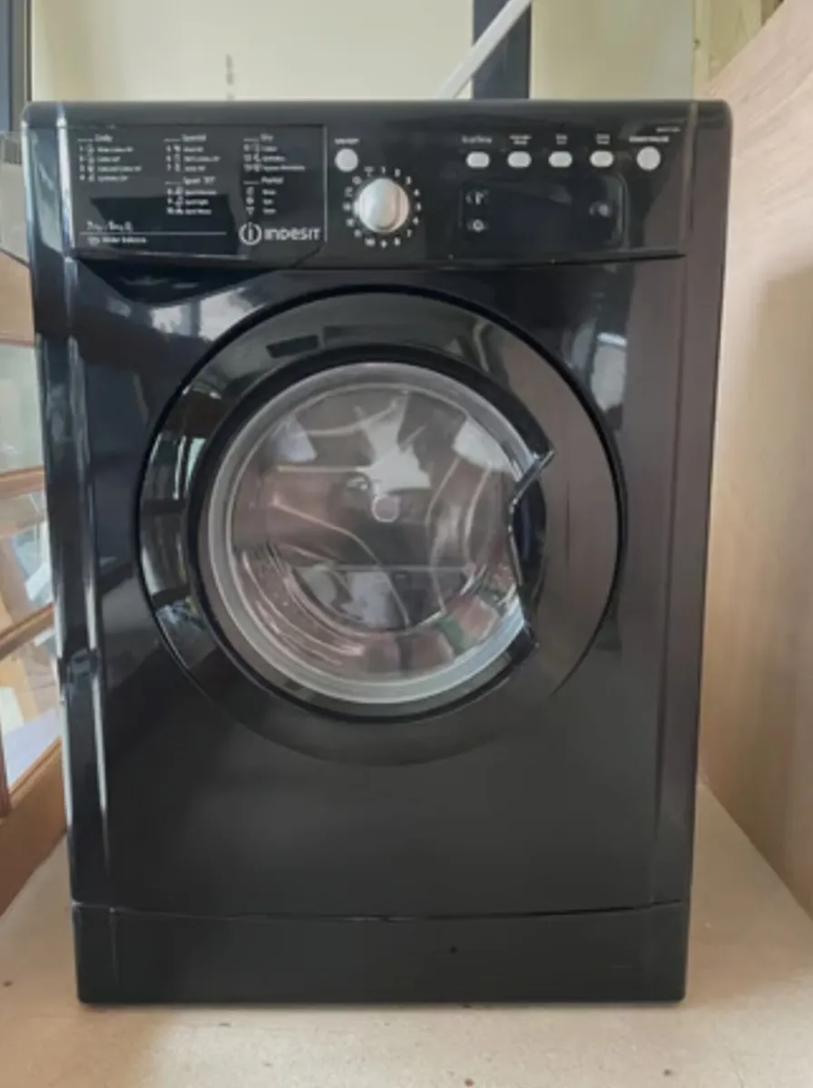 Indesit - Image 1