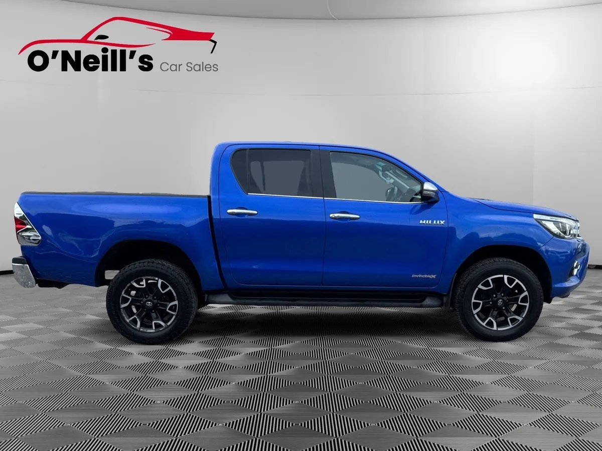 Toyota Hilux 2018 2.4 D4D INVINCIBLE X INVITE #222 - Image 2