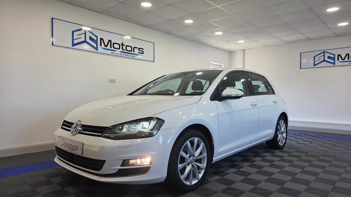 Choice of 2 Volkswagen Golf Highlines in stock - Image 4