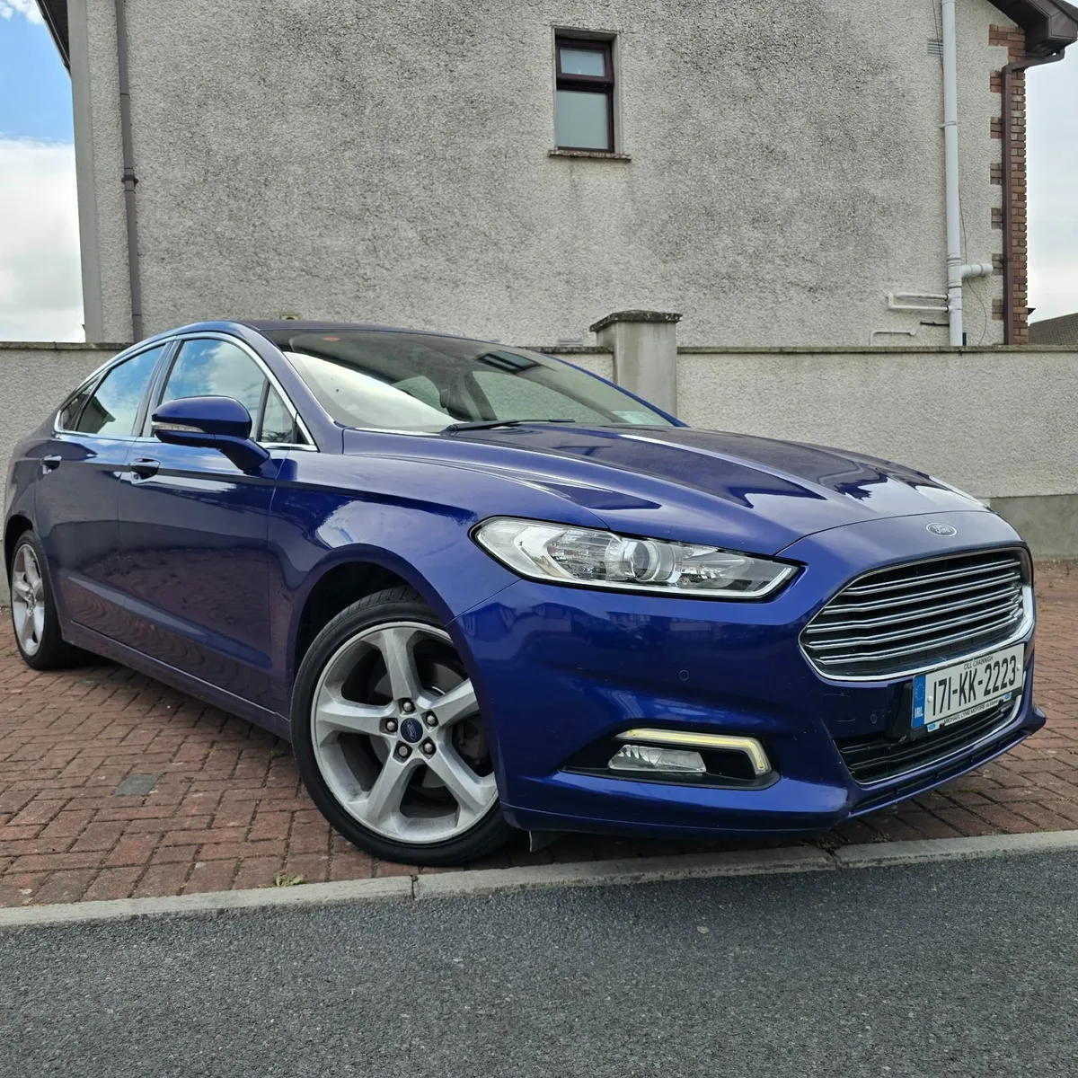 Ford Mondeo 2017 Read Add! - Image 1