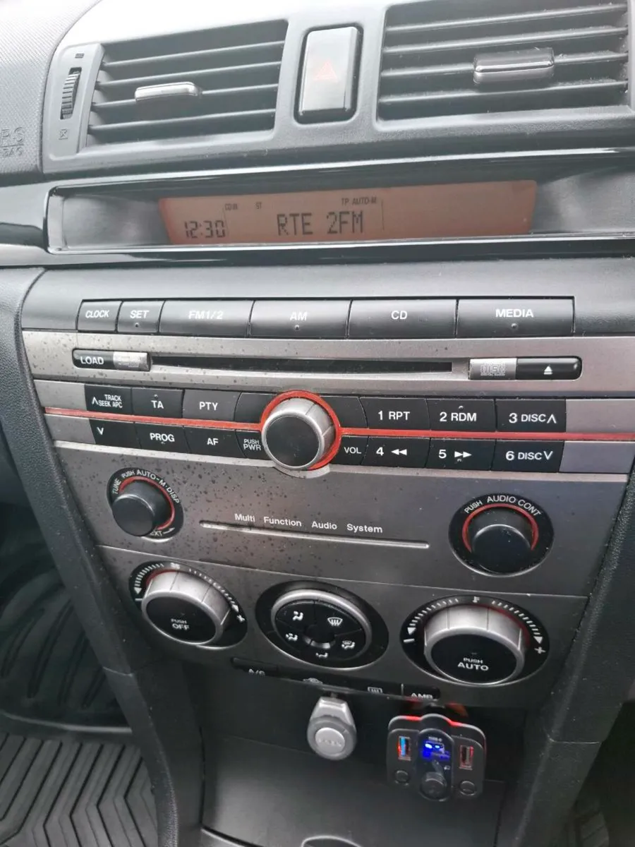 Mazda 3 2007 - Image 1