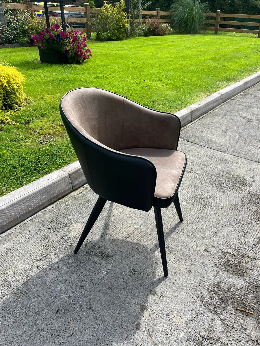 Chairs - Image 3