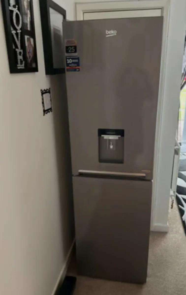 Fridge. Freezer. - Image 1