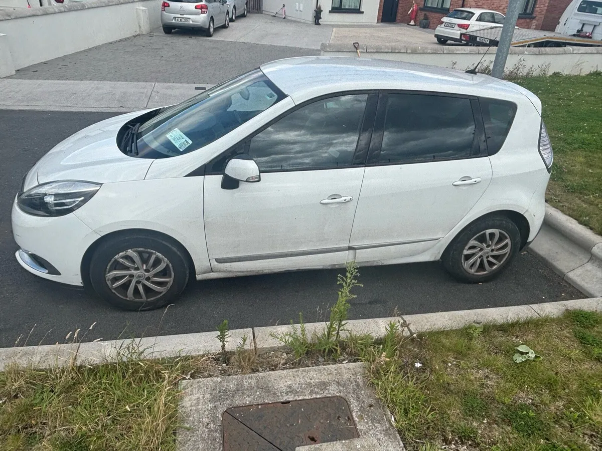 2015 Renault scenic 1.5 dci manual - Image 4