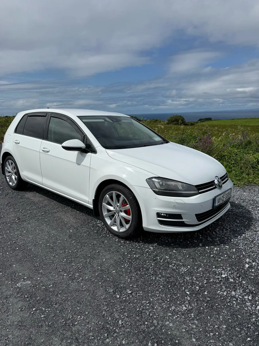 VW GOLF HIGHLINE 1.4TSI AUTO - Image 3