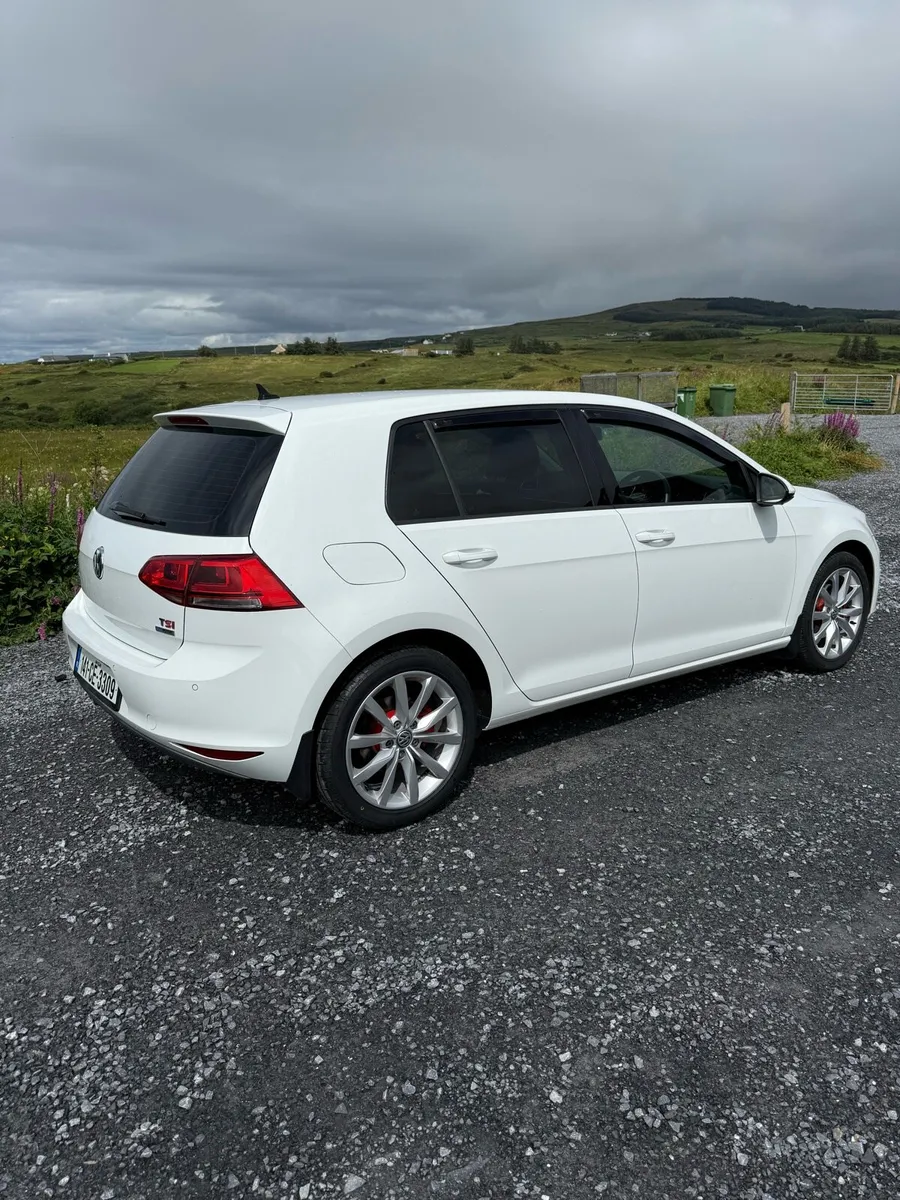 VW GOLF HIGHLINE 1.4TSI AUTO - Image 4