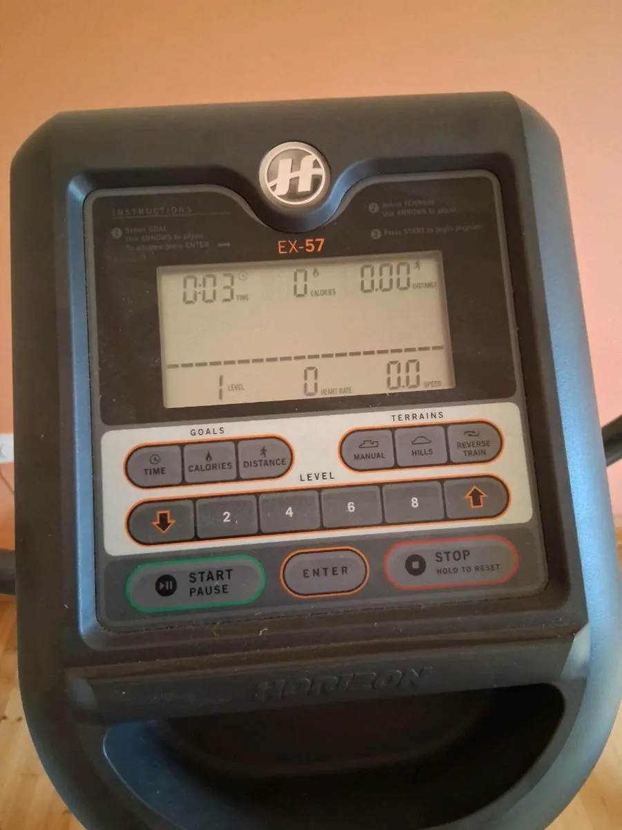Elliptical cross trainer - Image 1