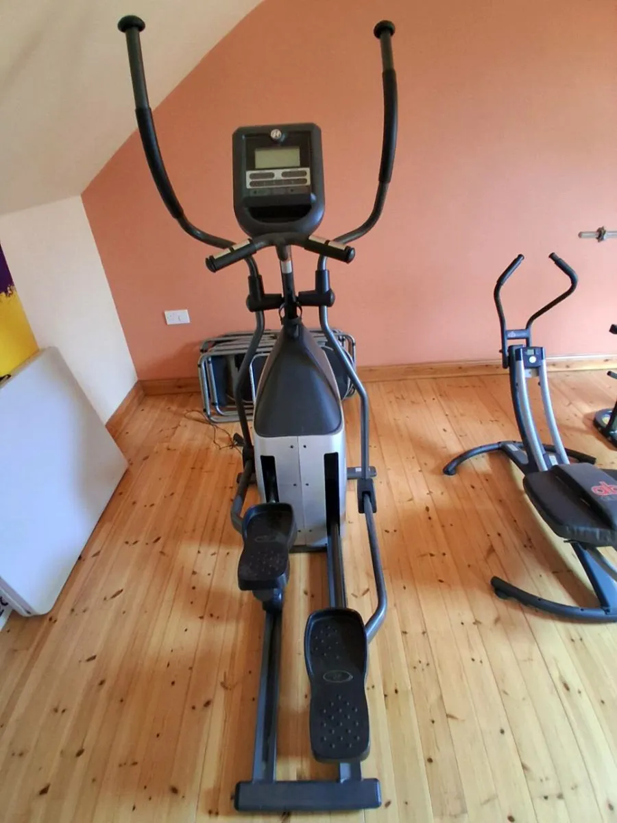 Elliptical cross trainer - Image 3