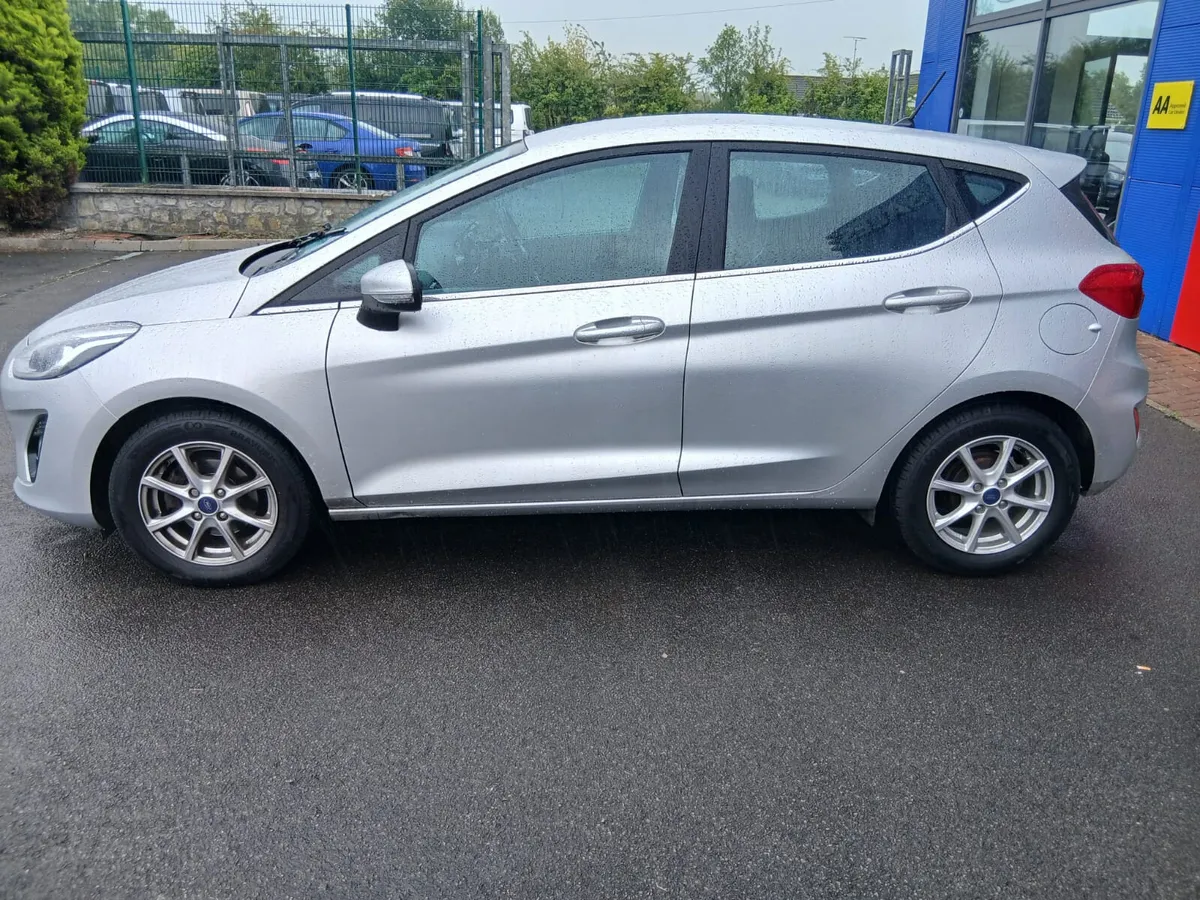 Ford Fiesta 2018 - Image 3