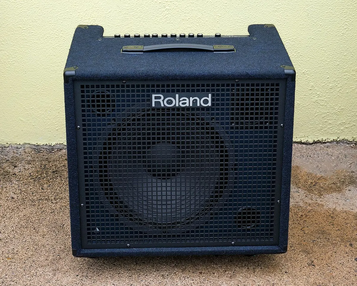 Roland Keyboard Amplifier - Image 1