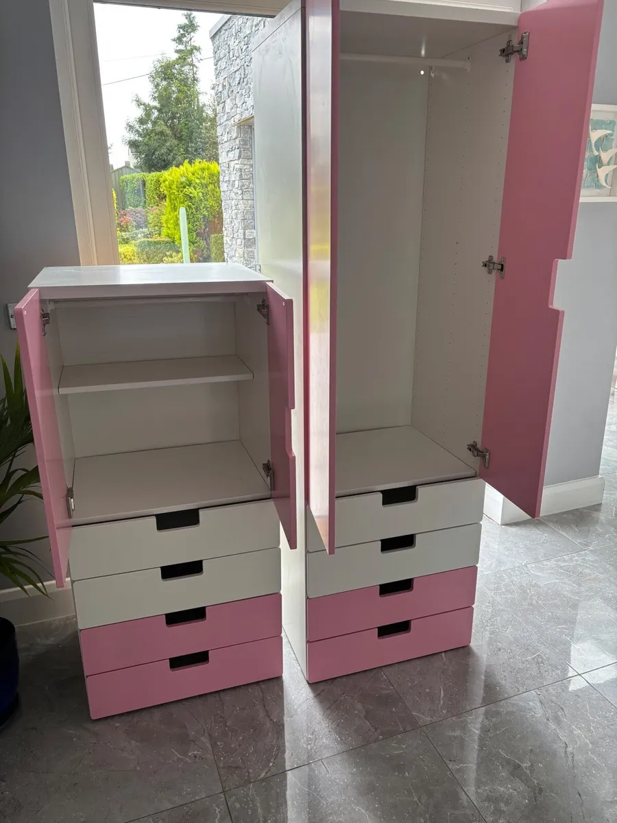 IKEA  Children’s wardrobe with drawers - Image 2