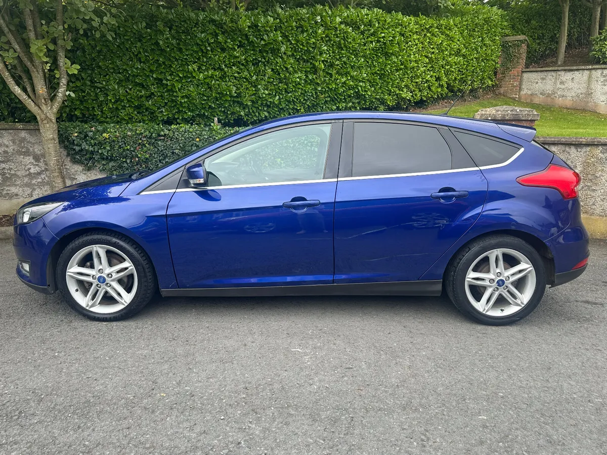 Ford Focus 2015 1.6 TDCI Titanium 115PS Manual - Image 2