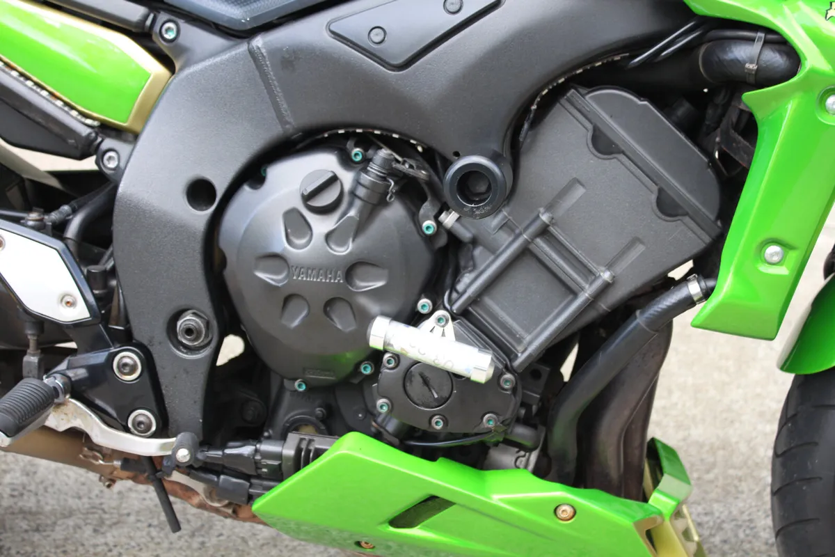 2010 Yamaha FZ1 - Image 4