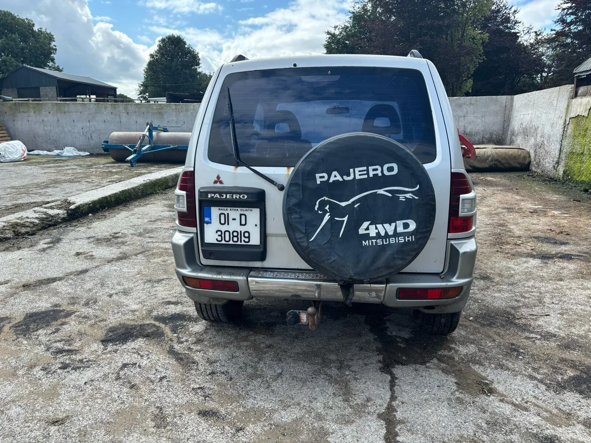 Mitsubishi Pajero - Image 4
