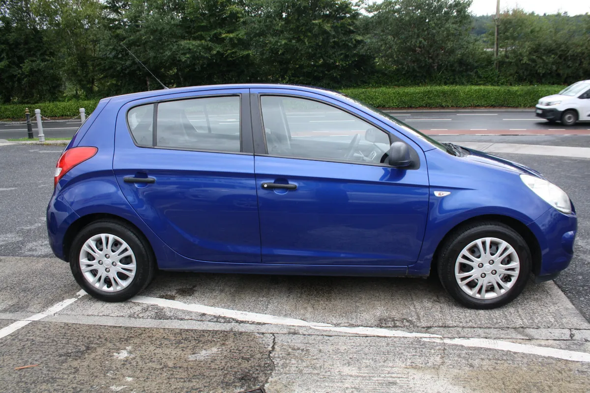 2010 Hyundai i20 Classic 5-dr Petrol 1.2L - Image 4
