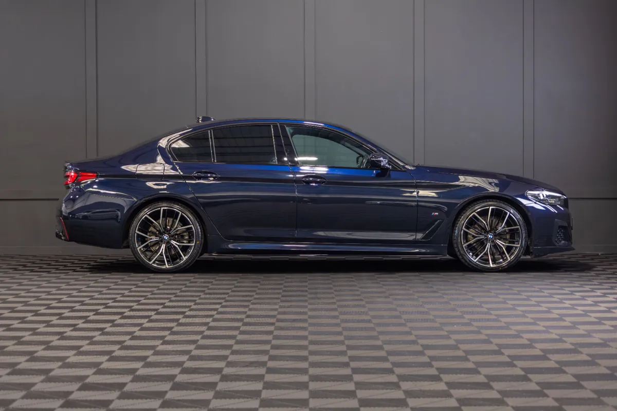 2023 BMW 5-Series 520d M-Sport - Image 2