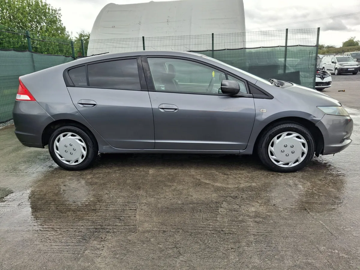2009 Honda Insight  1.4 Hybrid  Automatic - Image 4