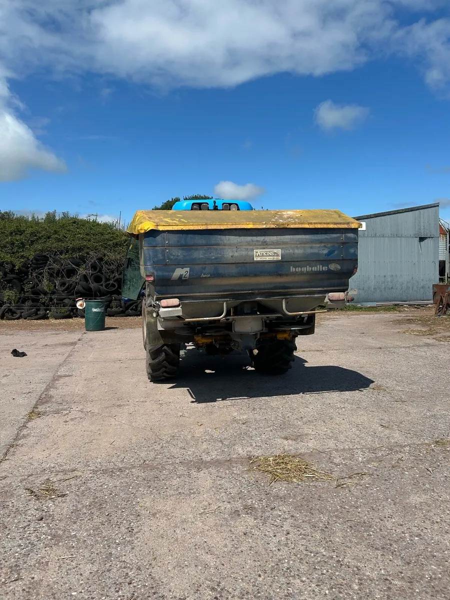 Bogballe 3 tonne spreader - Image 2