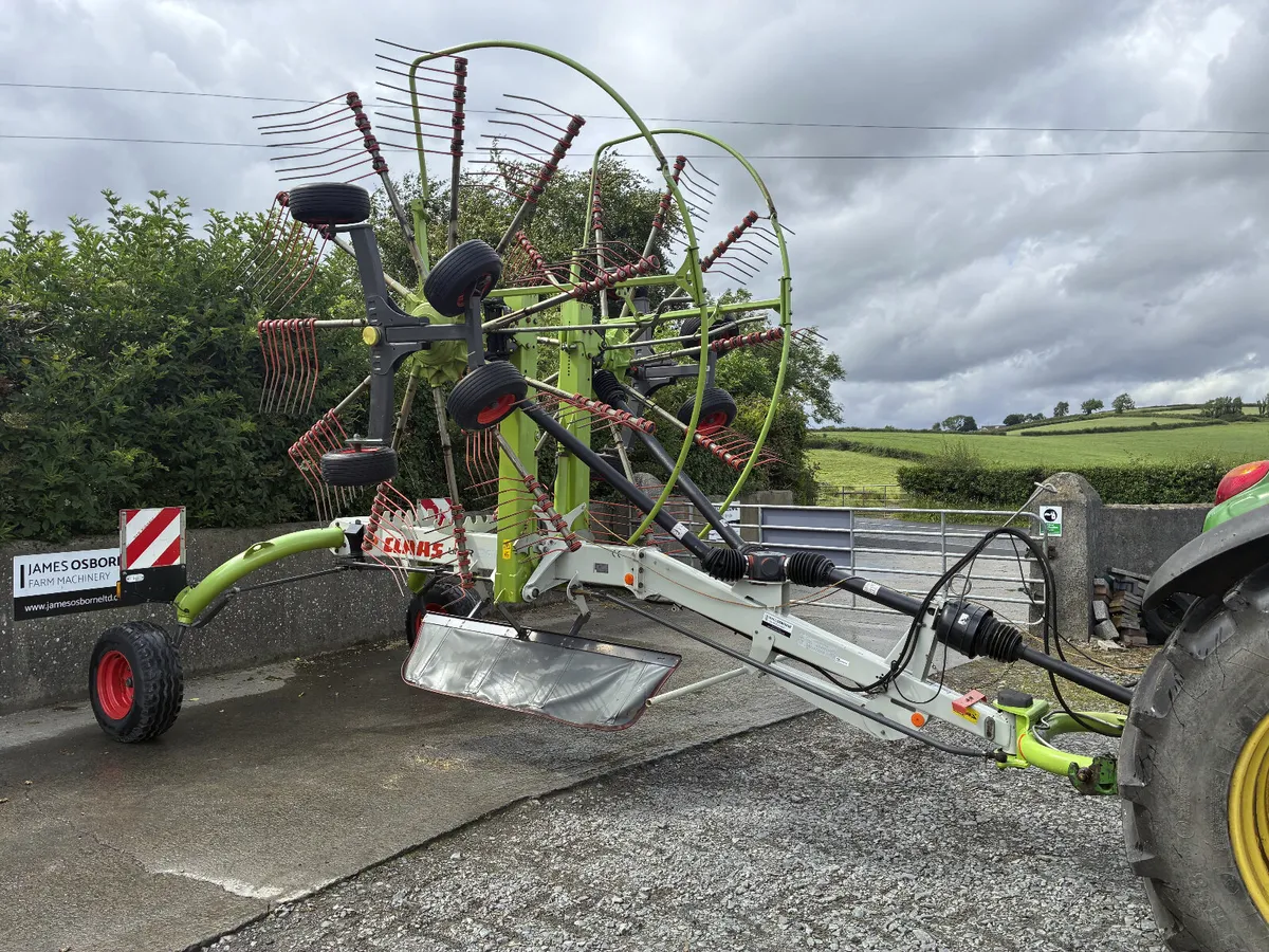 Claas 2600 Rake - Image 1