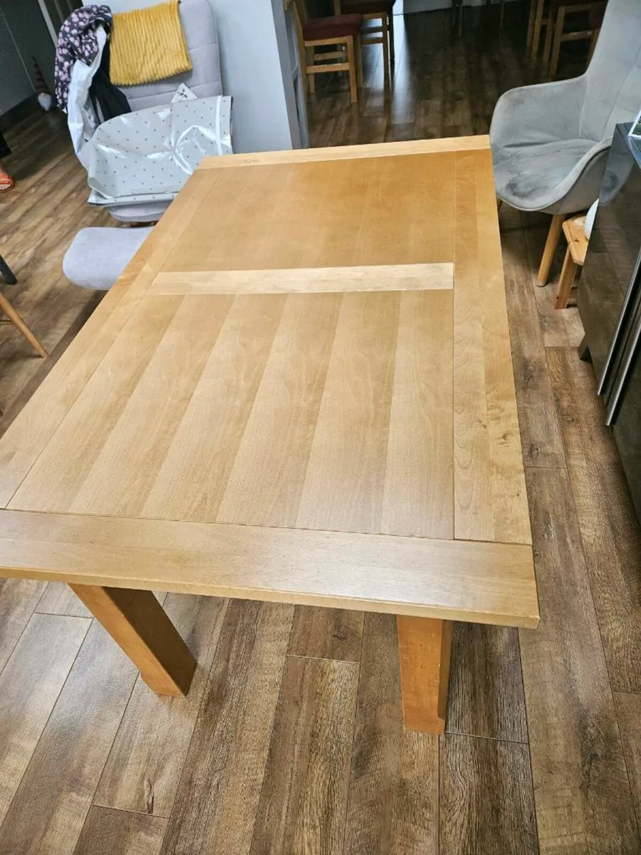 Dining table & 6 chairs - Image 3
