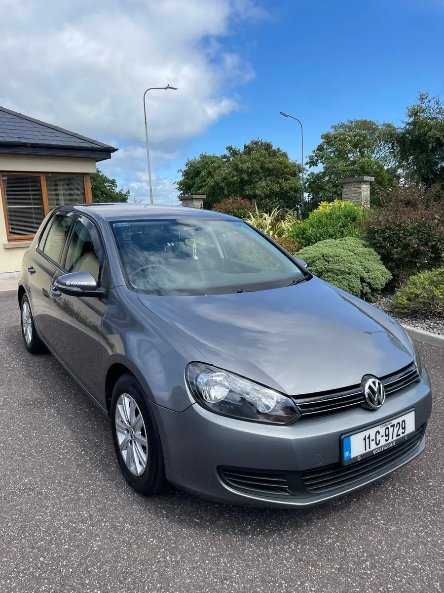 11 vw golf 1.2 petrol new nct low mileage - Image 1