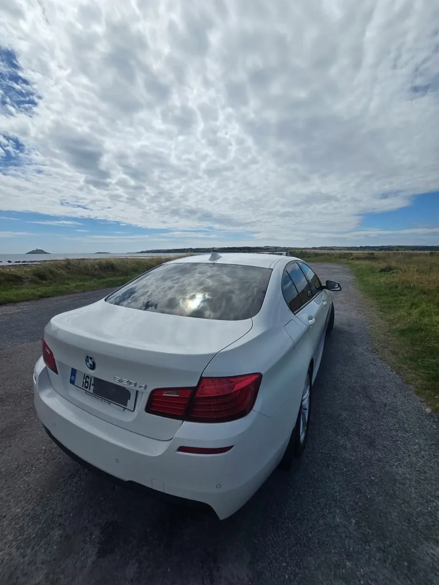 BMW 5-Series 2016 - Image 4