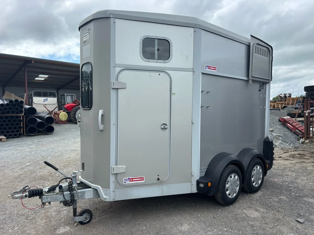 IFOR WILLIAMS HB506 SILVER HORSEBOX - Image 2
