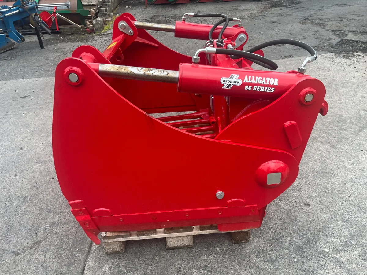 New Redrock 137 (4Ft 6 “) Alligator Sheargrab - Image 3