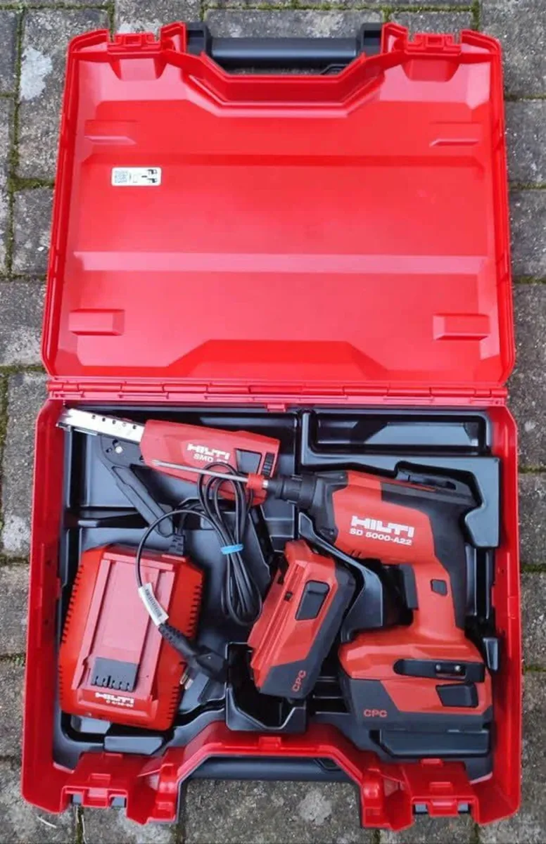 Hilti SD5000-A22 Screw Gun with 2 batts, charger - Image 3