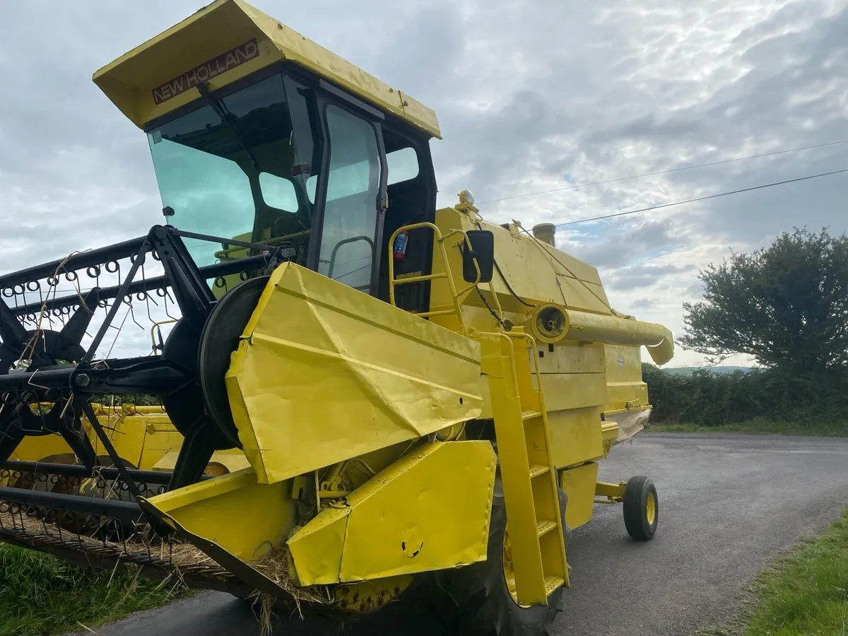 New Holland 8030 - Image 3