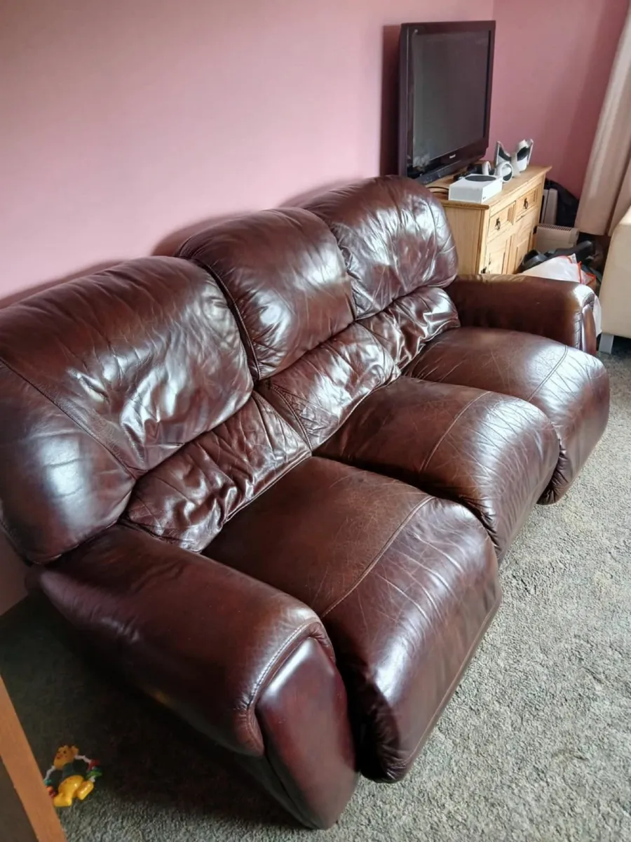 Leather 3 Seater Couch - Image 3