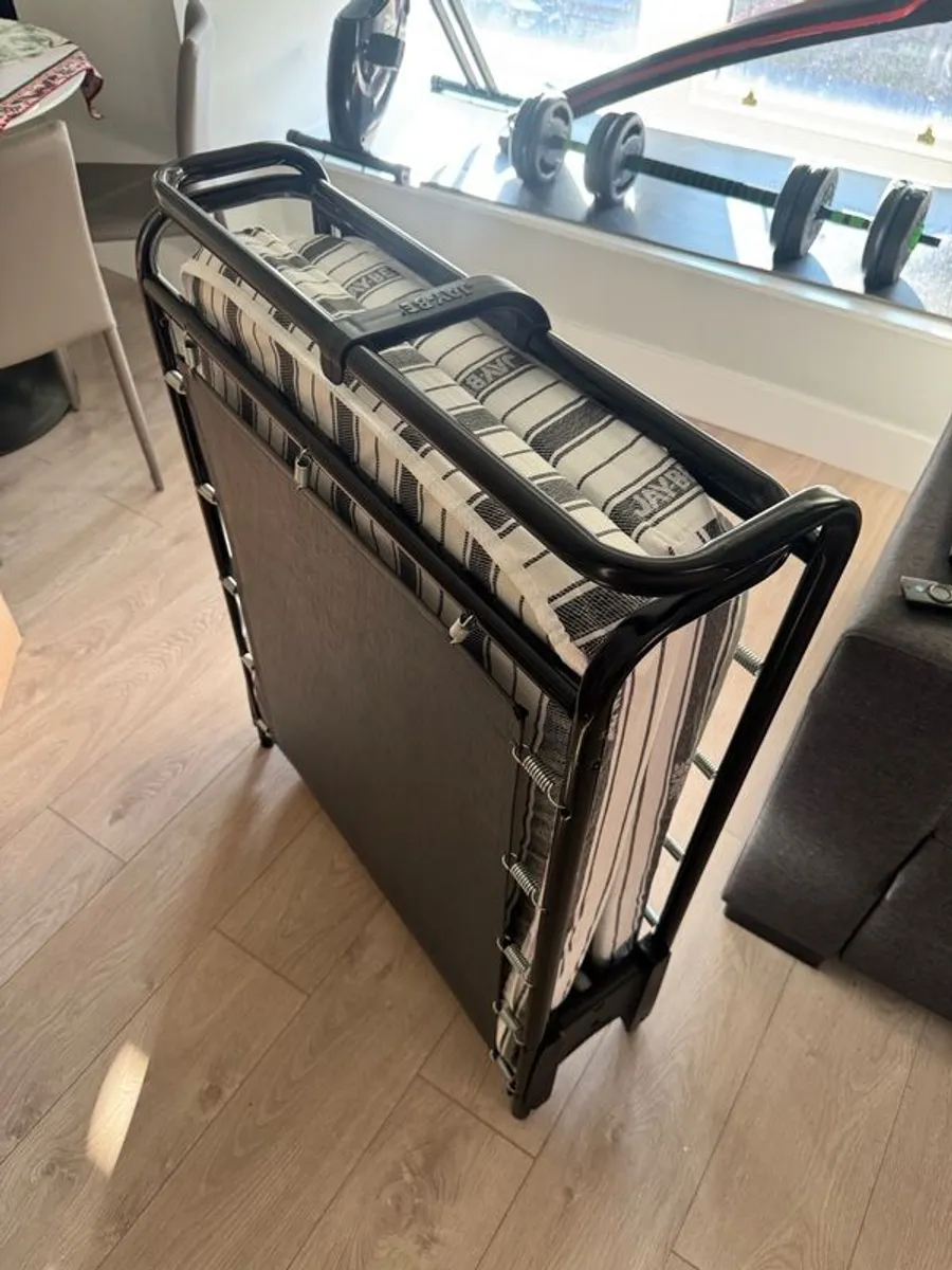 Foldable Bed - Image 1