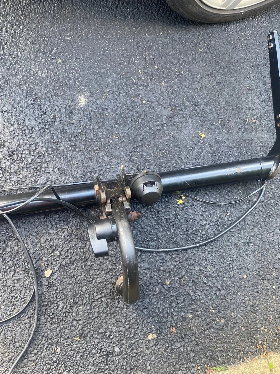 Skoda Octavia Tow- Bar - Image 2