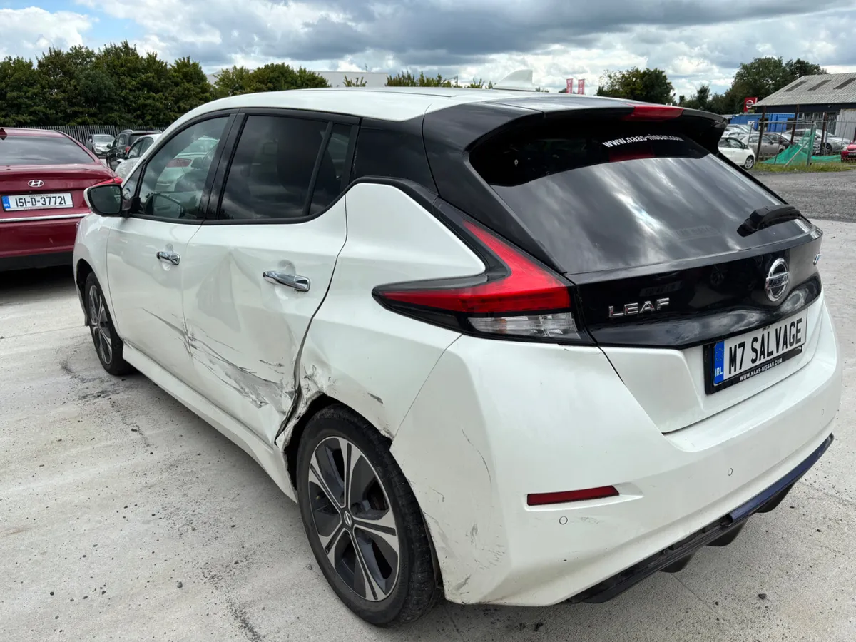 22 Nissam Leaf Premium 40kw 55km Drive home - Image 4